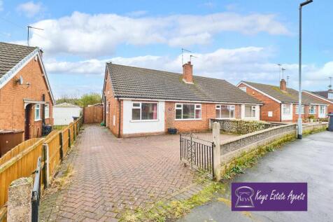 2 bedroom semi-detached bungalow for sale