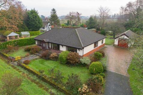 2 bedroom detached bungalow for sale
