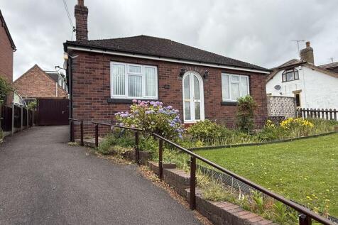 2 bedroom detached bungalow for sale