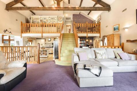 4 bedroom barn conversion for sale
