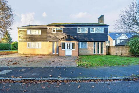 6 bedroom detached house for sale