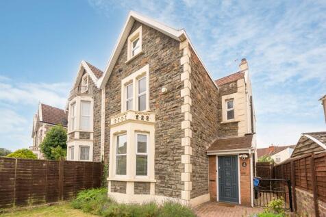 5 bedroom semi-detached house for sale