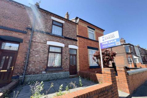 Greenfield Road, Dentons Green 2 bed terraced house for sale