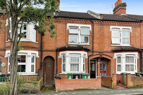 Bruce Grove, Watford WD24 3 bed terraced house for sale