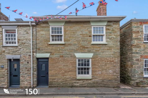 2 bedroom ground floor flat for sale