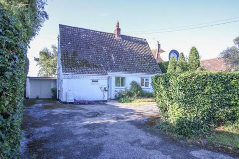 2 bedroom detached house for sale