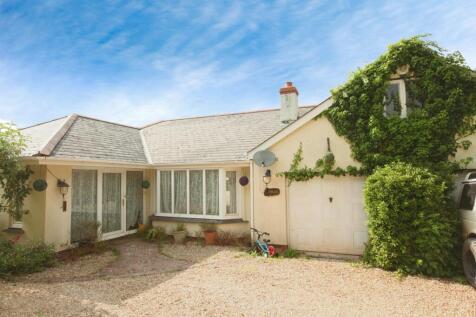 Brixham Road, Paignton TQ4 4 bed detached bungalow for sale