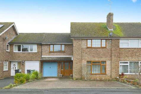 4 bedroom terraced house for sale