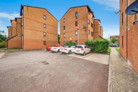 Glenville Grove, London SE8 Studio for sale