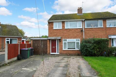 Malvern Crescent, Little Dawley 3 bed semi