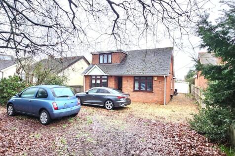 Barkham Road, Wokingham 4 bed detached house for sale