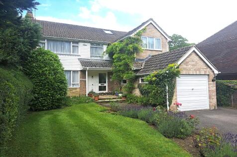 Marlow Bottom 5 bed detached house for sale