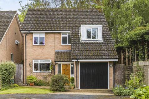 Harwood Road, Marlow 4 bed detached house for sale
