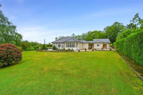 Lower Road, Mountnessing, Brentwood... 3 bed detached house for sale