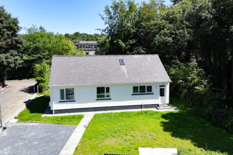 3 bedroom cottage for sale