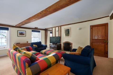 Market Place, Southwold IP18 4 bed apartment for sale