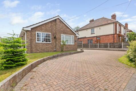 Cherry Lane, Wootton, North... 4 bed bungalow for sale