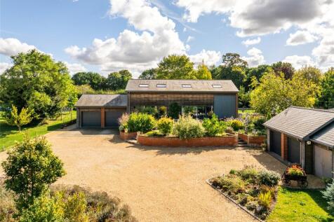 Great Wymondley, Hitchin... 4 bed barn conversion for sale