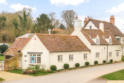 West Street, Lilley, Hertfordshire, LU2 4 bed detached house for sale