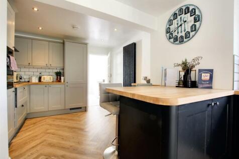 Well Close, Sparham NR9 2 bed detached bungalow for sale