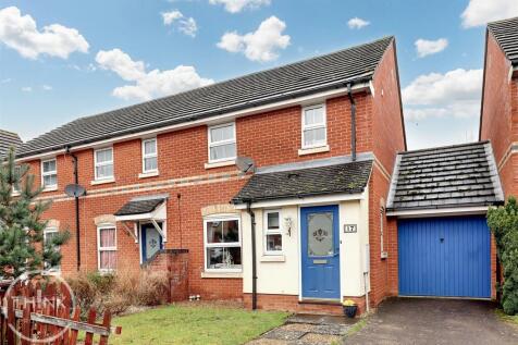 The Cains, Taverham NR8 3 bed end of terrace house for sale