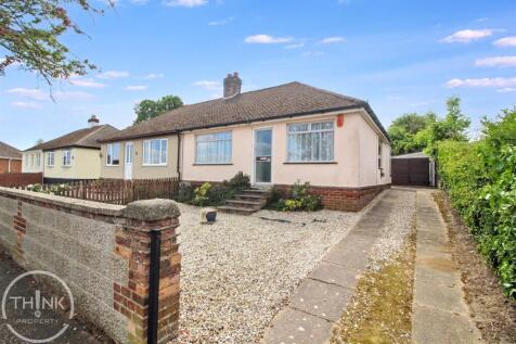 2 bedroom semi-detached bungalow for sale