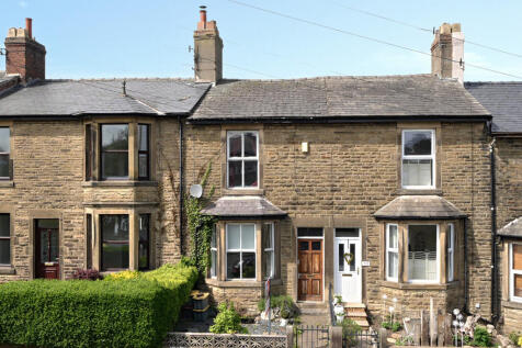 128 Lancaster Road, Carnforth... 2 bed terraced house for sale
