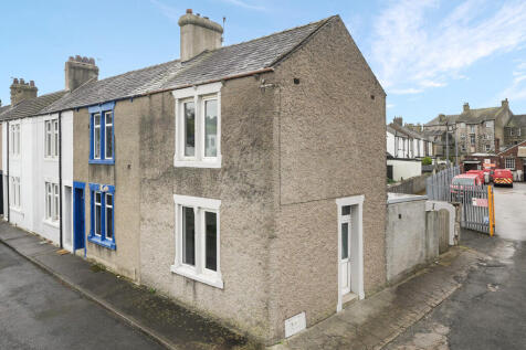 15 Pond Terrace, Carnforth... 3 bed end of terrace house for sale