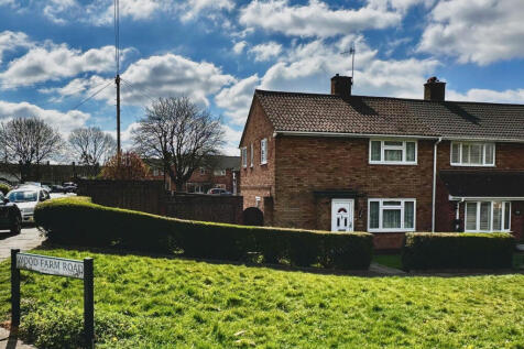 3 bedroom end of terrace house for sale