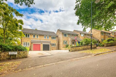 31 Adelaide Road, Nether Edge... 3 bed semi