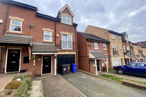 46 Holywell Heights, Wincobank, S4 8AG 3 bed townhouse for sale