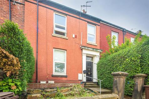5 bedroom terraced house for sale