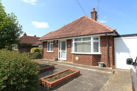 Hawthorn Hill, Letchworth Garden... 3 bed detached bungalow for sale