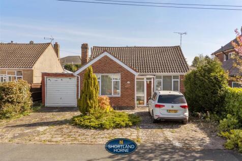 Finham Green Road, Coventry CV3 2 bed detached bungalow for sale