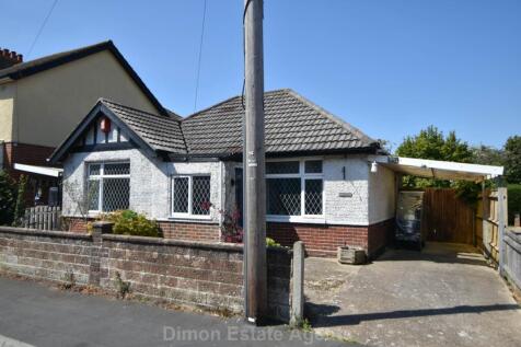 St Valerie Road, Alverstoke 2 bed detached bungalow for sale