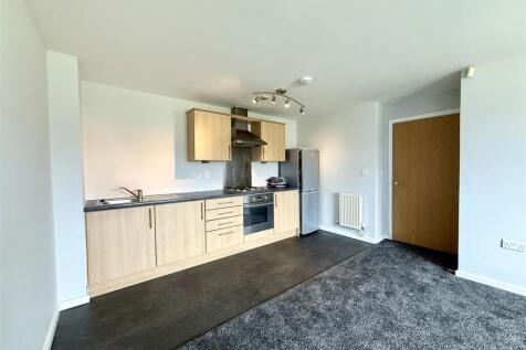 Chaise Meadow, Lymm 2 bed flat for sale