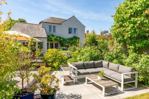 Manor Road, Grendon... 4 bed detached house for sale