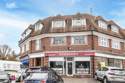 3 bedroom flat for sale
