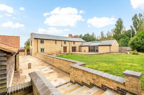 Ashton Road, Hartwell... 3 bed barn conversion for sale