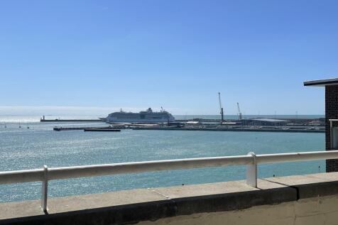 The Gateway, Dover, CT16 1 bed flat for sale
