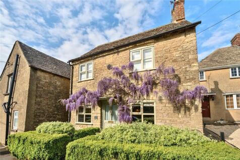 Stanton Harcourt Road, Witney... 2 bed detached house for sale