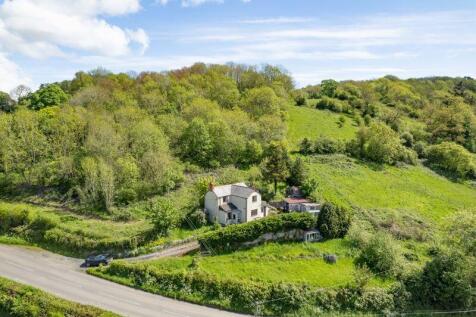 Blodwel Bank, Treflach, Oswestry 3 bed detached house for sale
