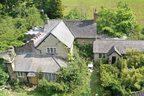 Pen y Lan, Pontfaen, Chirk 3 bed house for sale