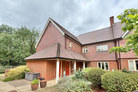11 Spence Close, Bishopstoke Park... 2 bed retirement property for sale
