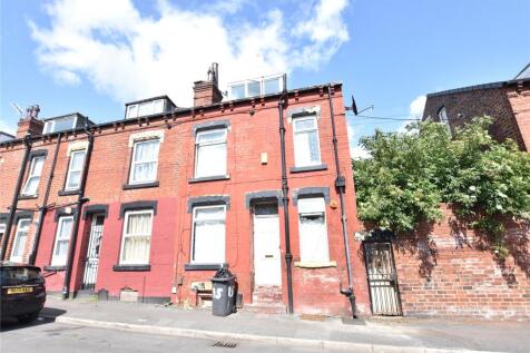 Cowper Terrace, Leeds, West Yorkshire 2 bed terraced house for sale