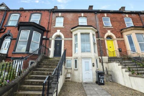 Cemetery Road, Leeds, West Yorkshire 4 bed terraced house for sale