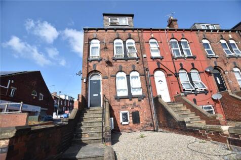 Dewsbury Road, Leeds, West Yorkshire 6 bed end of terrace house for sale