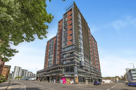River Heights 2 bed flat for sale
