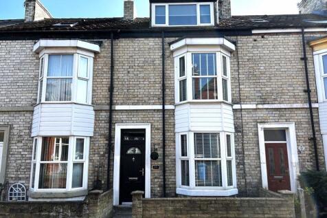 4 bedroom town house for sale