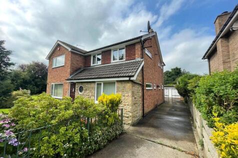 Bronte Way, Mirfield, West Yorkshire... 5 bed detached house for sale